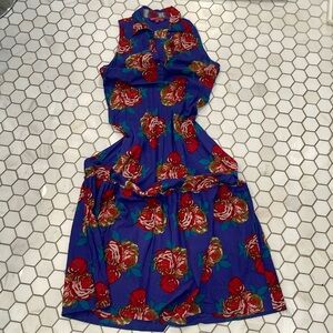 Sleeveless maxi dress